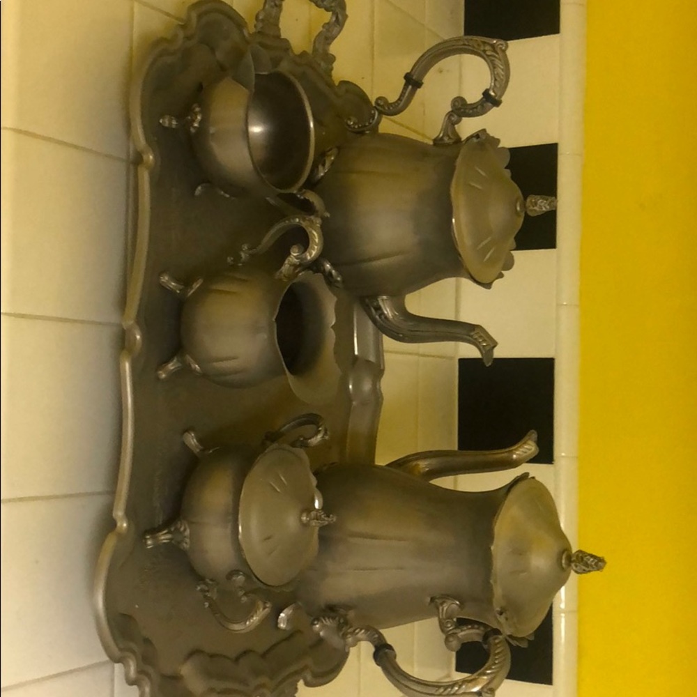 Silverware - Picture 3 of 5